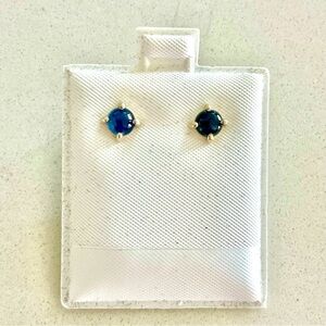 Sterling silver 925 sapphire earrings New with tags